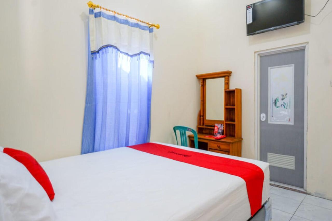 Reddoorz @ Jalan Raya Kaliwungu Selatan Kendal Hotel Exterior foto
